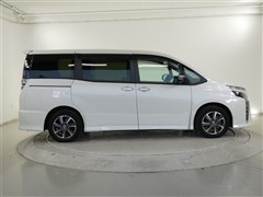 ヴォクシー ZSキラメキ2