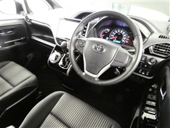 ヴォクシー ZSキラメキ2