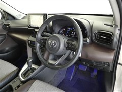 ヤリスクロス Z