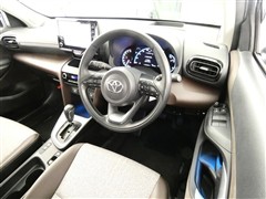 ヤリスクロス Z