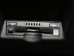 ヤリスクロス Z