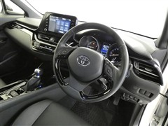 C-HR Gモードネロセーフティ+2