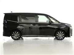 ヴォクシー HEV S-Z