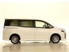 ヴォクシー HEV ZSキラメキ3