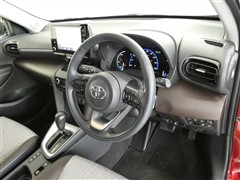 ヤリスクロス HEV Z