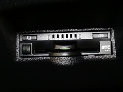 プリウス Sセーフティプラス