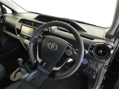 アクア S スタイルブラック