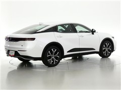 クラウン クロスオーバー X