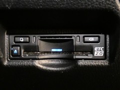 ヴォクシー HEV S-Z