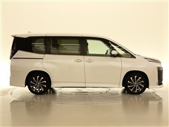 ヴォクシー HEV S-Z