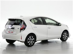 アクア S スタイルブラック