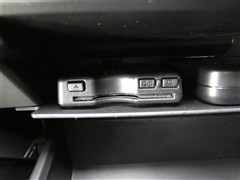 タフト Gターボ クロムベンチャー