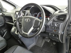 ヴォクシー ZSキラメキ