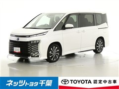 トヨタ ヴォクシー HEV S-Z