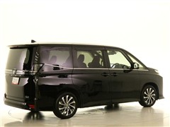 ヴォクシー HEV S-Z