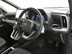 ヴォクシー HEV S-Z