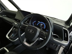 ヴォクシー HEV S-Z