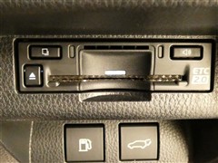 クラウン スポーツ RS