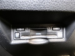 ヴォクシー HEV S-Z