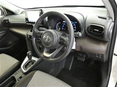 ヤリスクロス Z