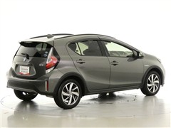 アクア クロスオーバーグラム