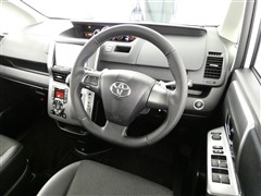 ヴォクシー ZSキラメキZ