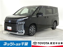 トヨタ ヴォクシー HEV S-Z