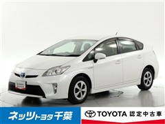 トヨタ プリウス S