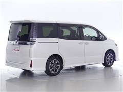 ヴォクシー ZS キラメキ3