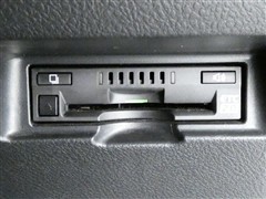 ヴィッツ Fセーフティエディション3