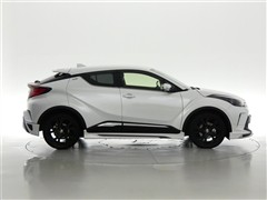 C-HR Gモードネロ セーフ+2