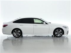 クラウン HEV RS アドバンス
