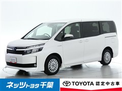 トヨタ ヴォクシー HEV V