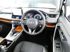 RAV4 アドベンチャー