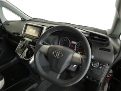 ウィッシュ 1.8Sモノトーン