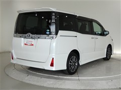 ヴォクシー ZS