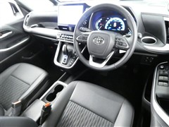 ノア HEV S-Z