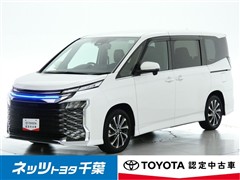 トヨタ ヴォクシー HEV S-Z