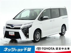 トヨタ ヴォクシー HEV ZSキラメキ