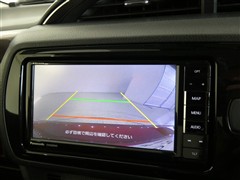 ヴィッツ ジュエラ