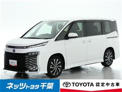 トヨタ ヴォクシー HEV S-Z