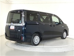 ヴォクシー HEV V