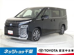 トヨタ ヴォクシー HEV S-Z