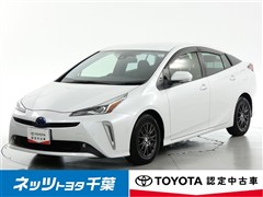 トヨタ プリウス Sセーフティプラス2