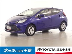トヨタ アクア X
