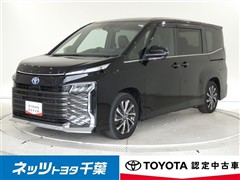 トヨタ ヴォクシー HEV S-Z