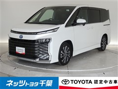トヨタ ヴォクシー HEV S-Z