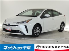プリウス A