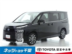 トヨタ ヴォクシー HEV S-Z