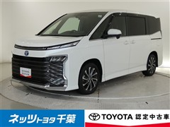 トヨタ ヴォクシー HEV S-Z